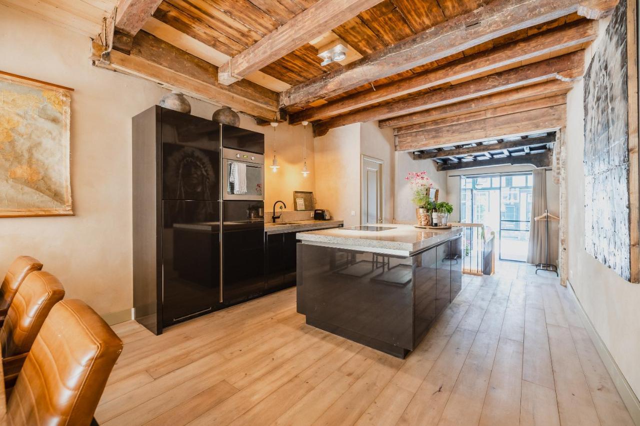 Familie Appartement De Smederij ユトレヒト エクステリア 写真